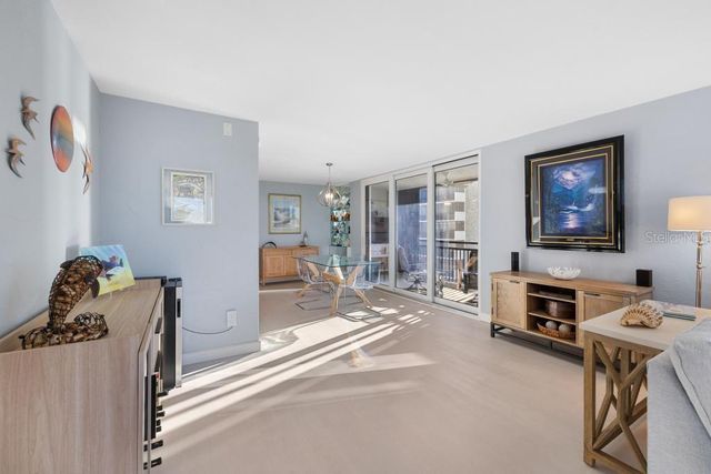 627 ALHAMBRA ROAD 604, Venice, FL 34285