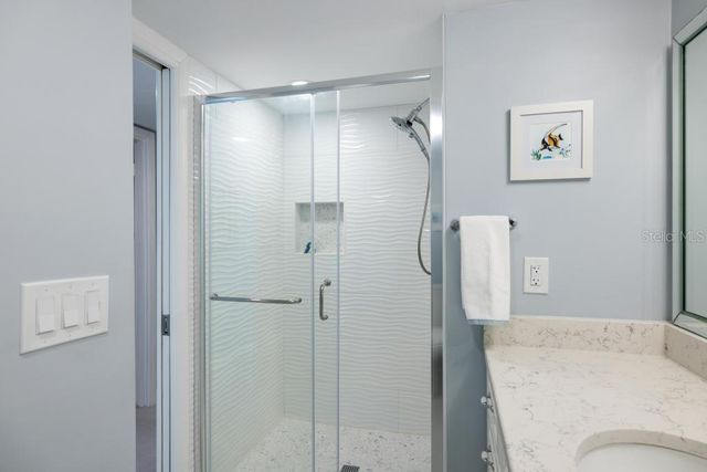 627 ALHAMBRA ROAD 604, Venice, FL 34285