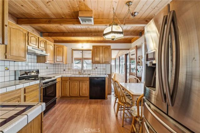 2013 Cedar, Big Bear City, CA 92314