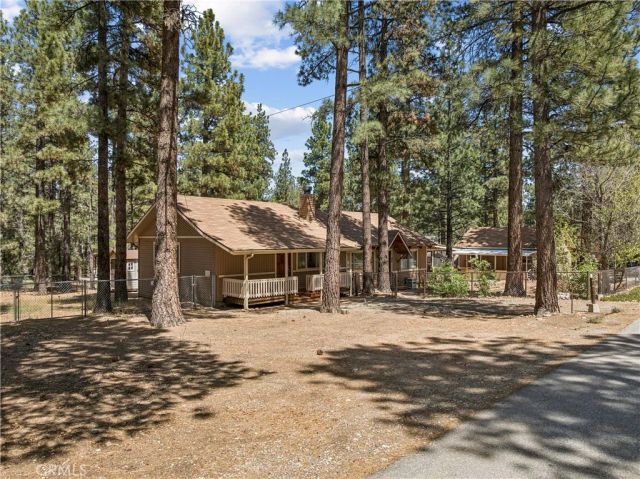 2013 Cedar, Big Bear City, CA 92314
