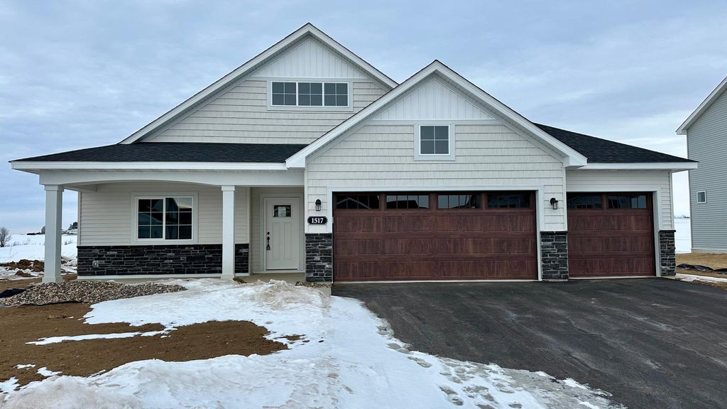 1517 Raccoon Lane, New Richmond, WI 54017