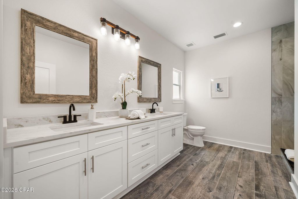 Image 14 of property listing at 281 N Wells Street, Panama City Beach, FL 32413