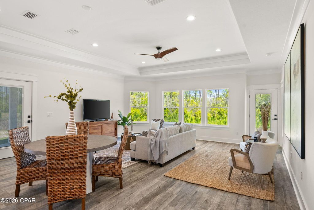 Image 6 of property listing at 281 N Wells Street, Panama City Beach, FL 32413