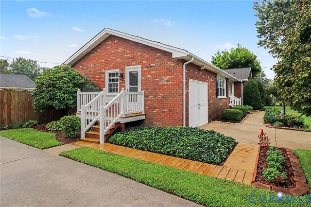 7113 Perrin Dr, Prince George, VA 23875