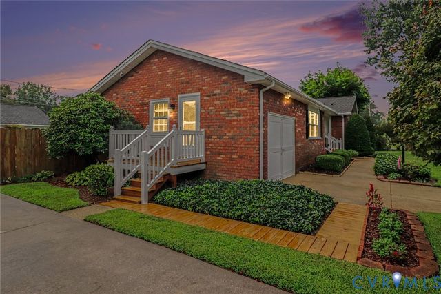 7113 Perrin Dr, Prince George, VA 23875