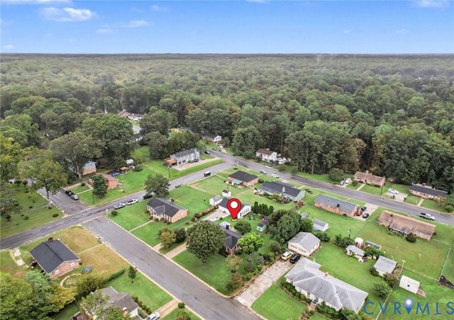 7113 Perrin Dr, Prince George, VA 23875