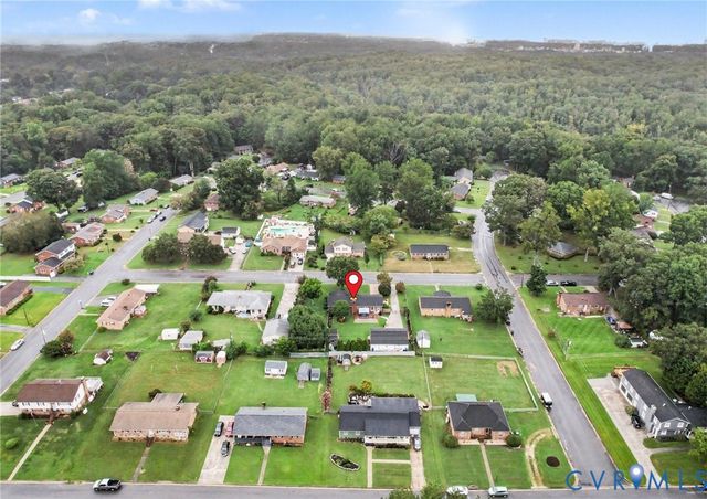 7113 Perrin Dr, Prince George, VA 23875