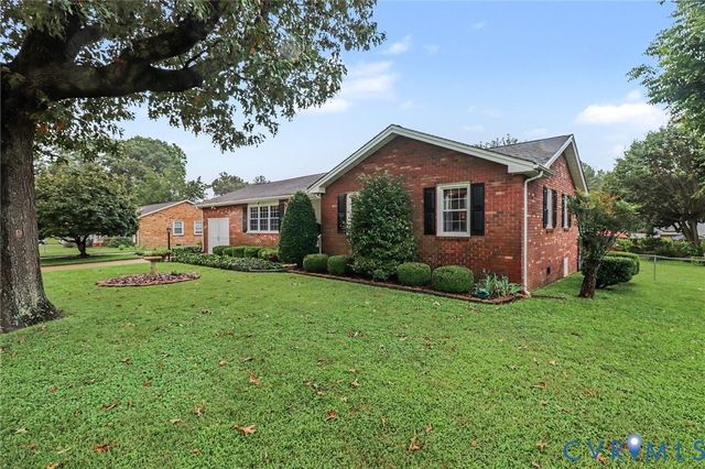 7113 Perrin Dr, Prince George, VA 23875