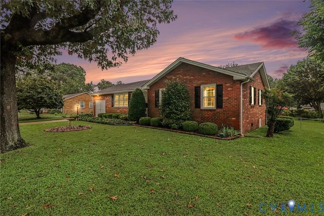 7113 Perrin Dr, Prince George, VA 23875
