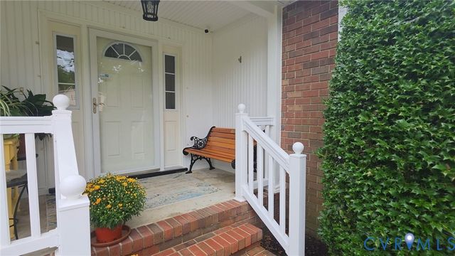 7113 Perrin Dr, Prince George, VA 23875