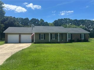 6708 Country Downs Drive, Hope Mills, NC 28348