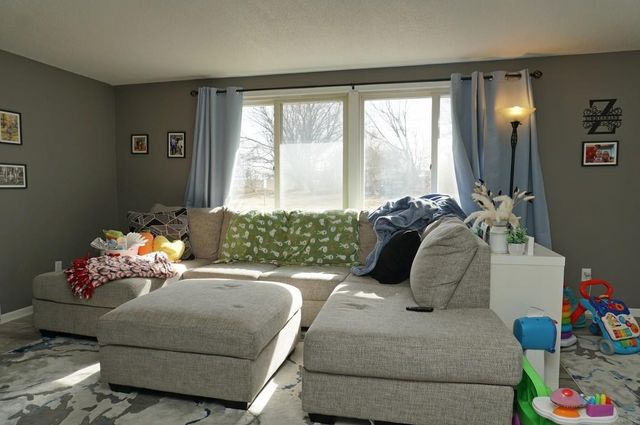 1007 11th Street, Charles City, IA 50616