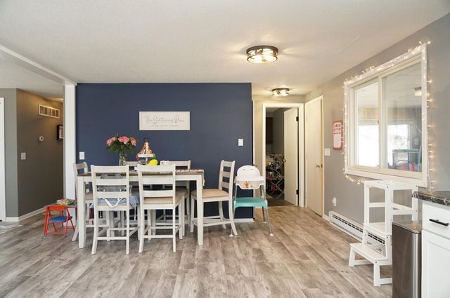 1007 11th Street, Charles City, IA 50616