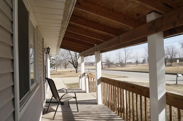 1007 11th Street, Charles City, IA 50616