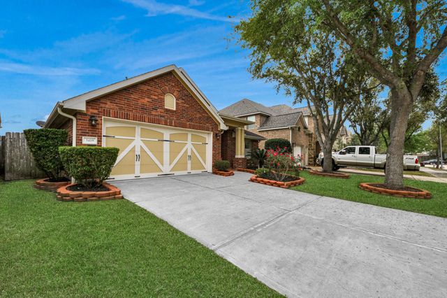 3419 Chandler Hollow Lane, Missouri City, TX 77459