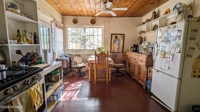 2123 E Fort Lowell Road, Tucson, AZ 85719