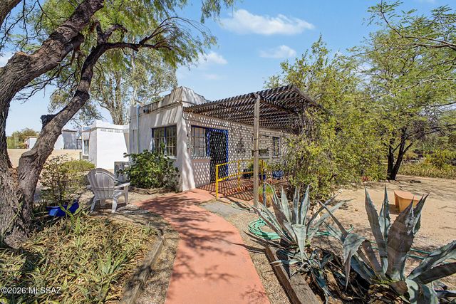 2123 E Fort Lowell Road, Tucson, AZ 85719