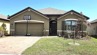 999 Remington Green Drive SE, Palm Bay, FL 32909