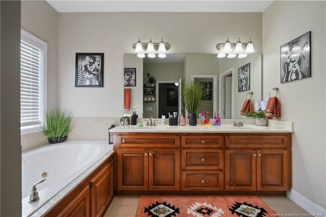 5324 Anna Belle Lane, Wade, NC 28395