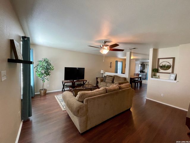 8711 Shaenwest, San Antonio, TX 78254