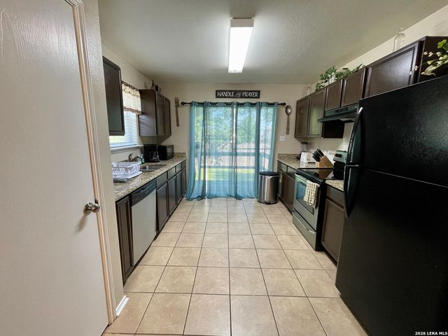 8711 Shaenwest, San Antonio, TX 78254