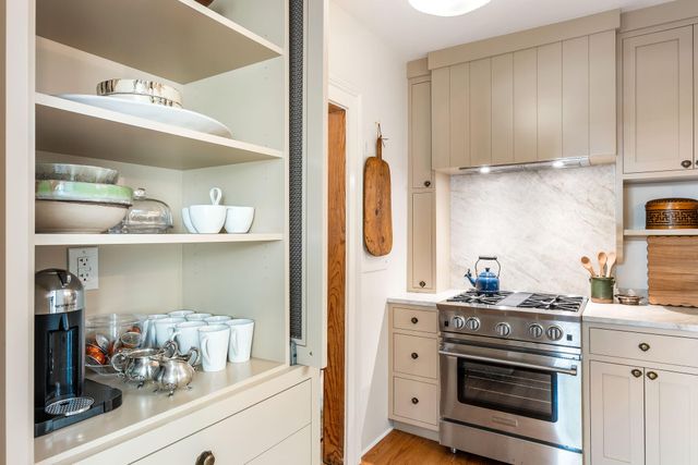 63 King Street, Charleston, SC 29401