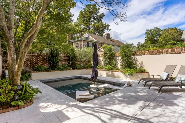 63 King Street, Charleston, SC 29401