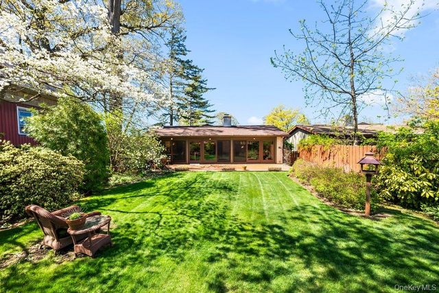 86-33 Palo Alto Street, Holliswood, NY 11423