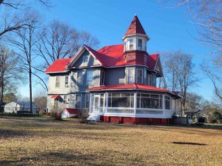 709 N Morrill Street, Morrilton, AR 72110