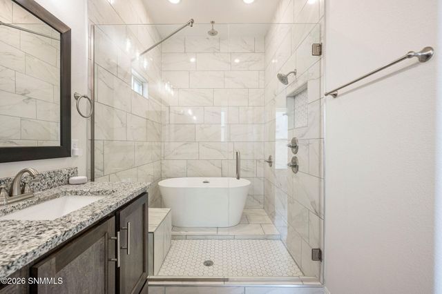 143 Ruth Trail, Santa Teresa, NM 88008