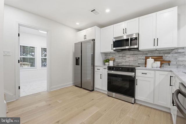 13815 JARRETTSVILLE PIKE, Phoenix, MD 21131