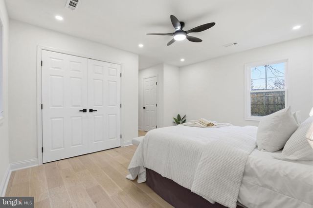 13815 JARRETTSVILLE PIKE, Phoenix, MD 21131