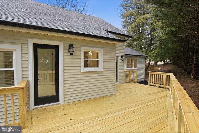 13815 JARRETTSVILLE PIKE, Phoenix, MD 21131