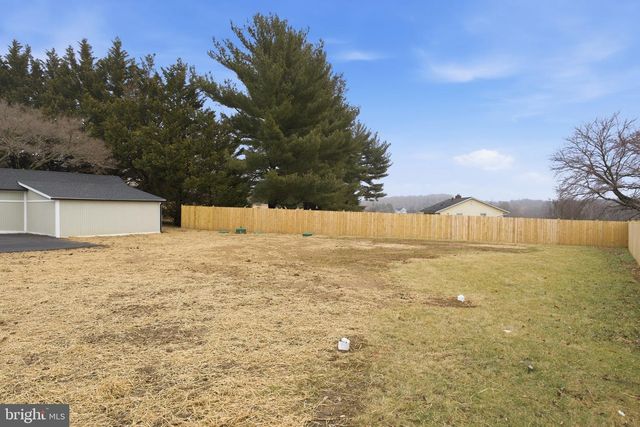 13815 JARRETTSVILLE PIKE, Phoenix, MD 21131