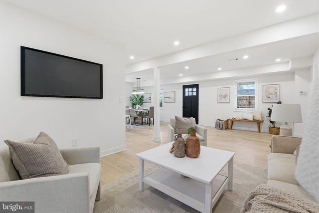 13815 JARRETTSVILLE PIKE, Phoenix, MD 21131