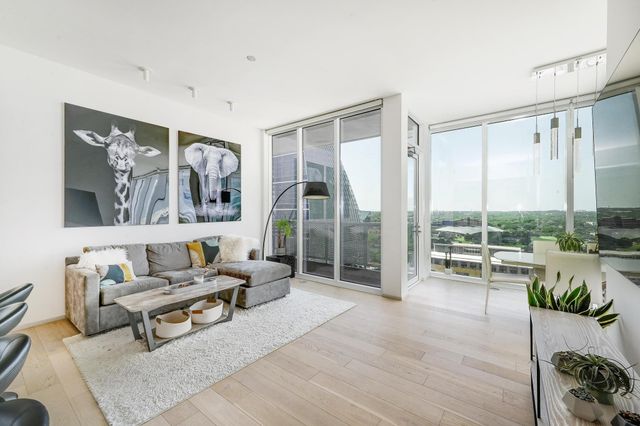 301 West Ave 1608, Austin, TX 78701