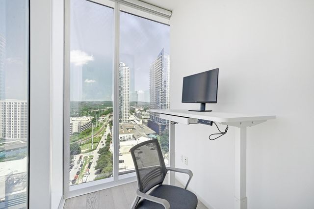 301 West Ave 1608, Austin, TX 78701