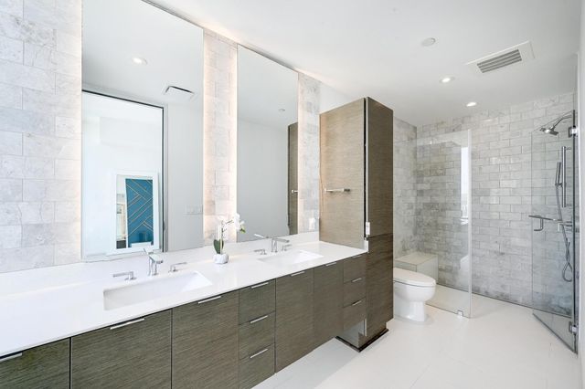 301 West Ave 1608, Austin, TX 78701