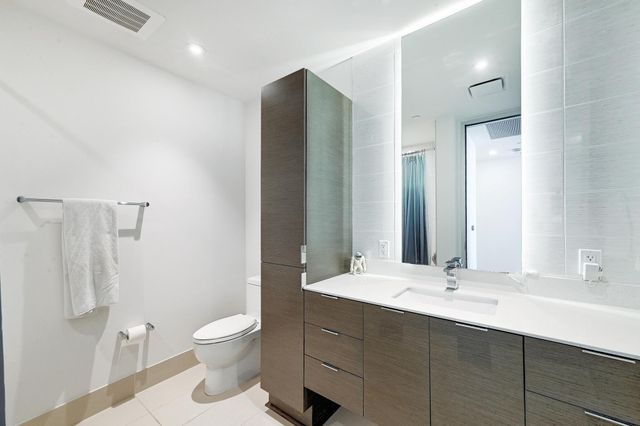 301 West Ave 1608, Austin, TX 78701
