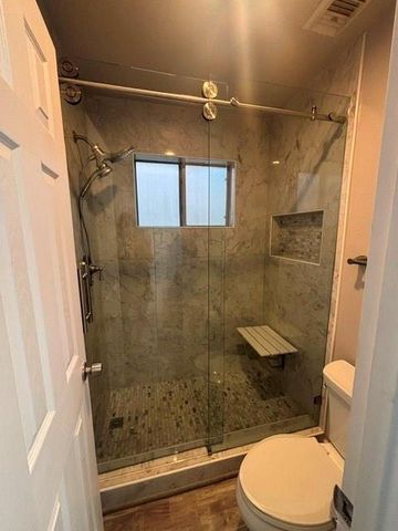 122 Greenshire Drive, League City, TX 77573