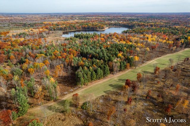 1125 Chaput Drive, Sears, MI 49679