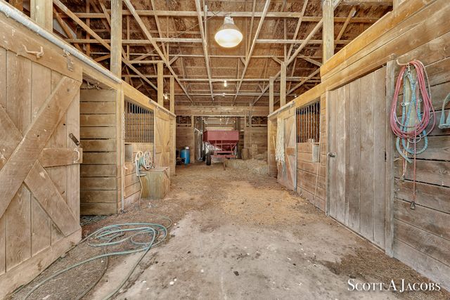 1125 Chaput Drive, Sears, MI 49679