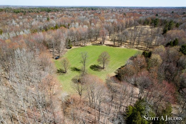 1125 Chaput Drive, Sears, MI 49679