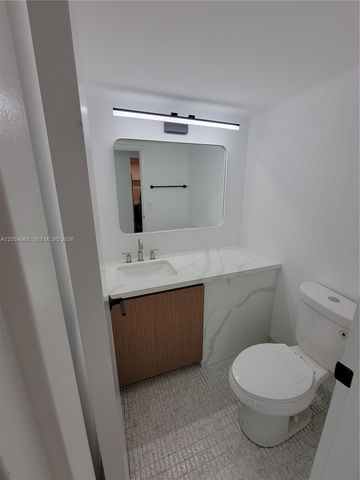 2655 Collins Avenue 608, Miami Beach, FL 33140