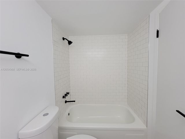 2655 Collins Avenue 608, Miami Beach, FL 33140