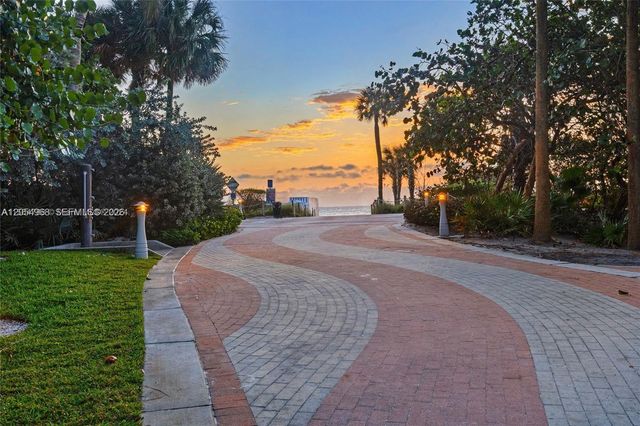 2655 Collins Avenue 608, Miami Beach, FL 33140