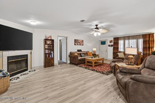 86112 LOFTON Court, Yulee, FL 32097