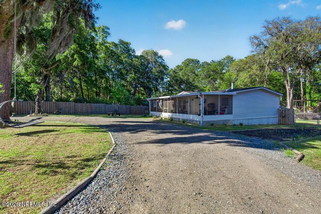 86112 LOFTON Court, Yulee, FL 32097