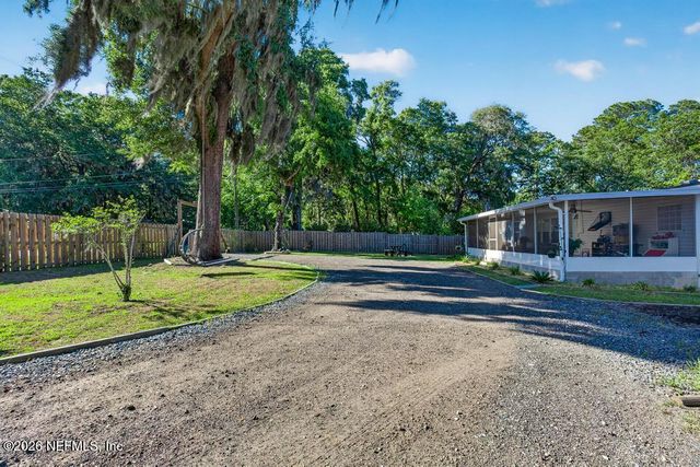 86112 LOFTON Court, Yulee, FL 32097