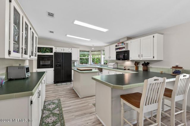 86112 LOFTON Court, Yulee, FL 32097